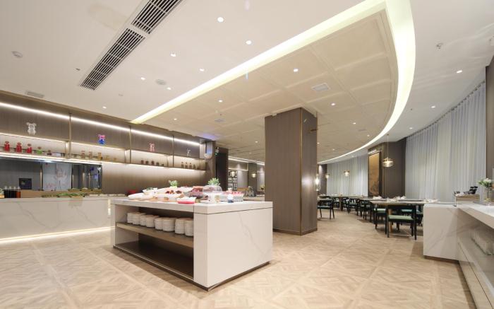 Madison Hotel Jiujiang Happy City Shopping Center