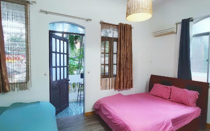 Room 101, Lovely Service Apartment with Pool