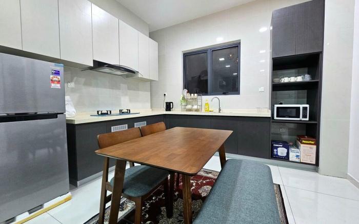 Danga Bay JB，Beachfront Condo with Seaview，Netflix