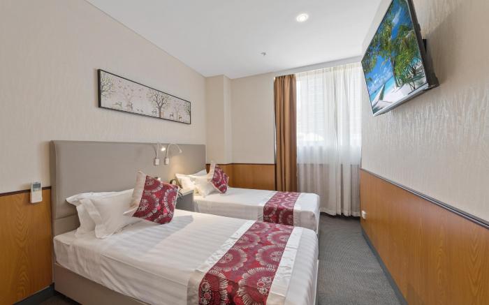 YEHS Hotel Sydney QVB