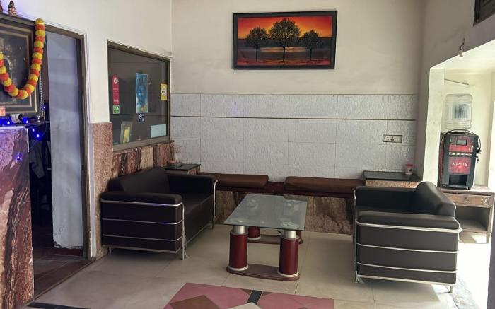Hotel Krishna Palace By GRB