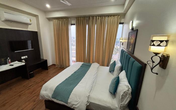 Hotel Modern Palace 