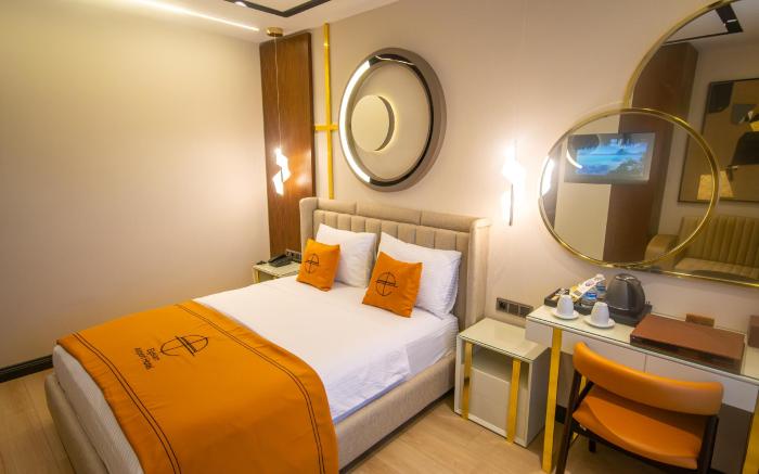 Elysian Airport Hotel