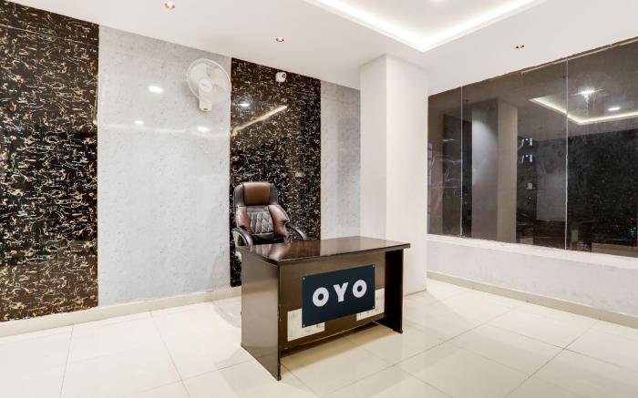 Super Hotel O Veduka Banquets & Luxury Rooms