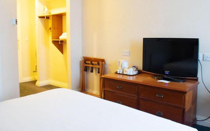 OYO Tong Park Hotel