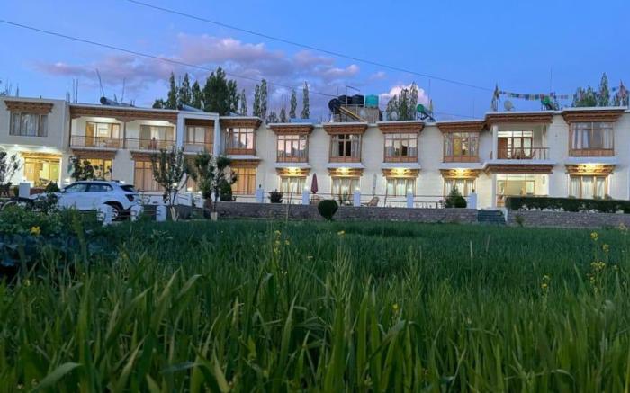 Hotel Gangba