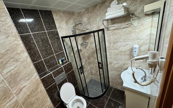 E5 PARK OTEL
