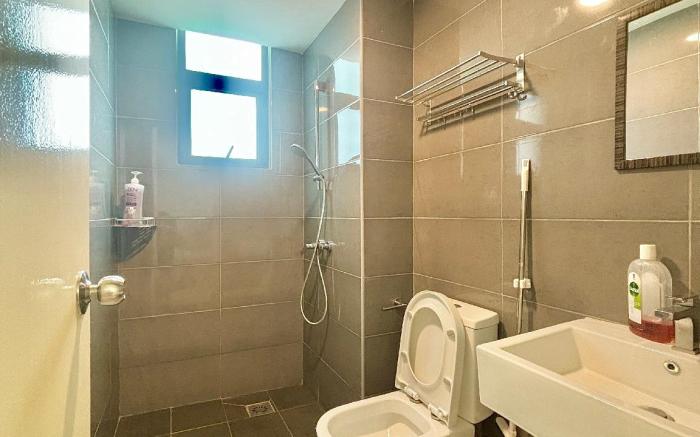 Imperium Kuantan |Pool Access 6pax APT|IconiqueA17