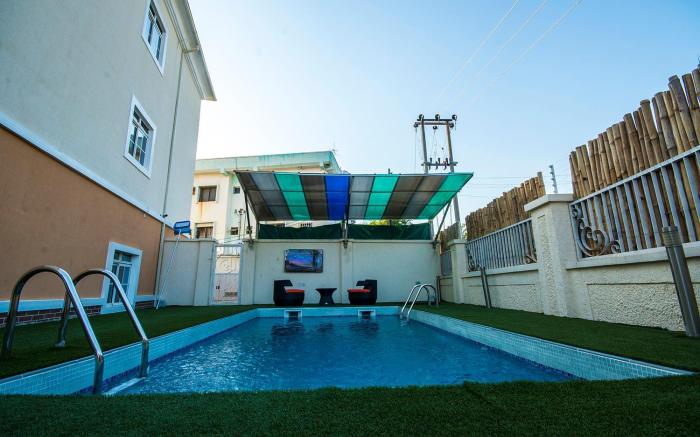Vynedresa Hotels