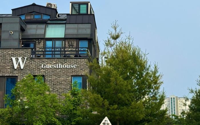 W Premium Guesthouse Incheon airport