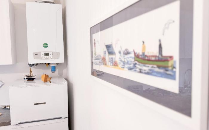 Maison De La Brodeuse by Ca-Sa Check