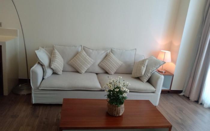 Luxury Apartment A La Carte Danang Beach (9)