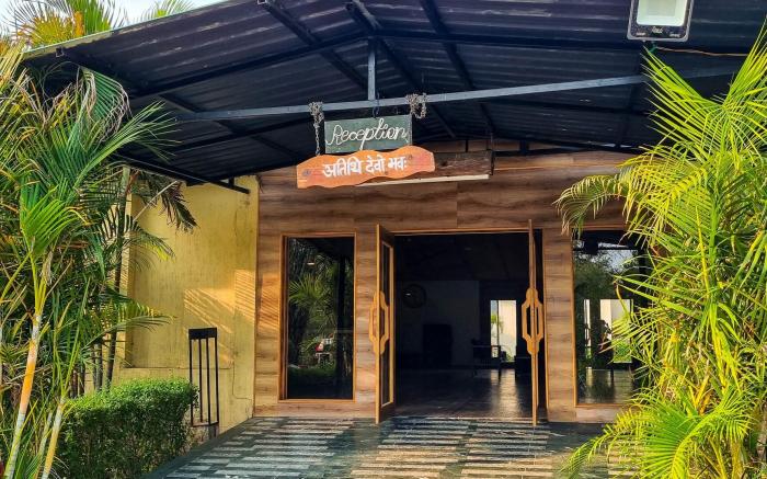 The Roar Resort