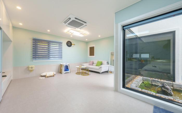 gyeongsan stage-ipple pet pension