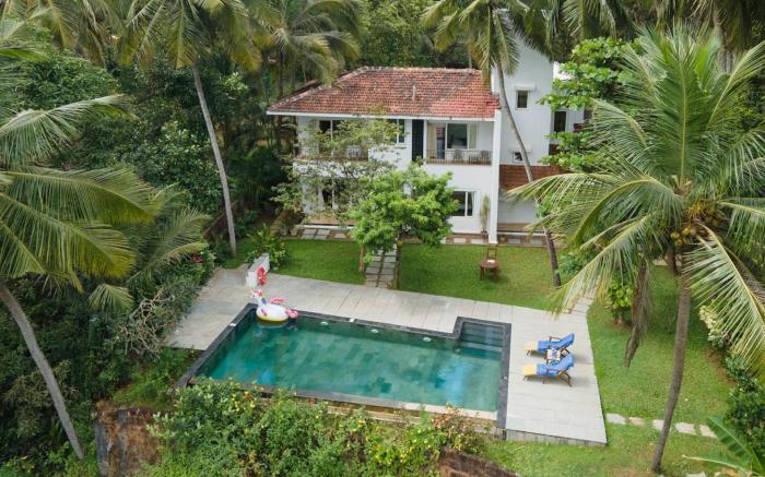 Frangipani - Hidden Gem of Goa w Pool & Field View