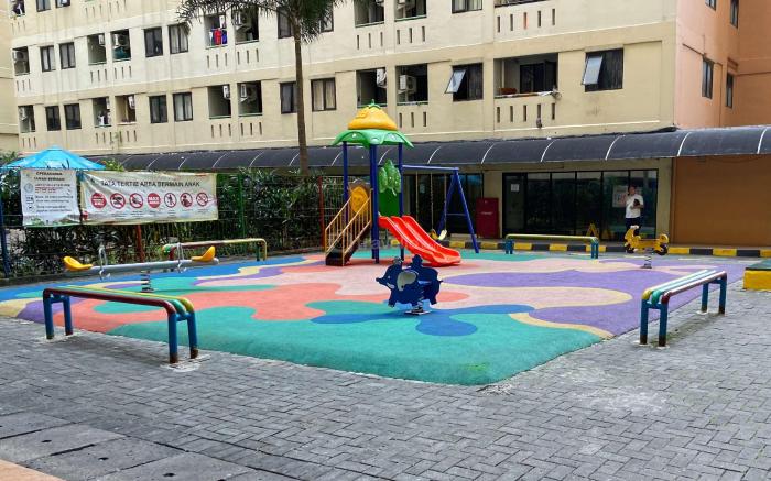 Cozy Living Studio Kebagusan City Apt By Travelio