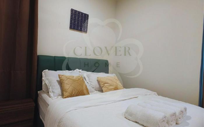 Studio Room with Sea View at The Shore KK City
