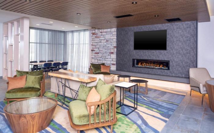 Fairfield by Marriott Inn & Suites Fair Oaks Farms