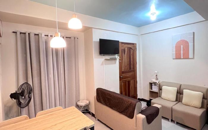 Fits 4-5 Pax 2BR 2-Level Clean Cozy nr Basilica