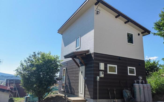NakaFurano  Okamachi Hill House B