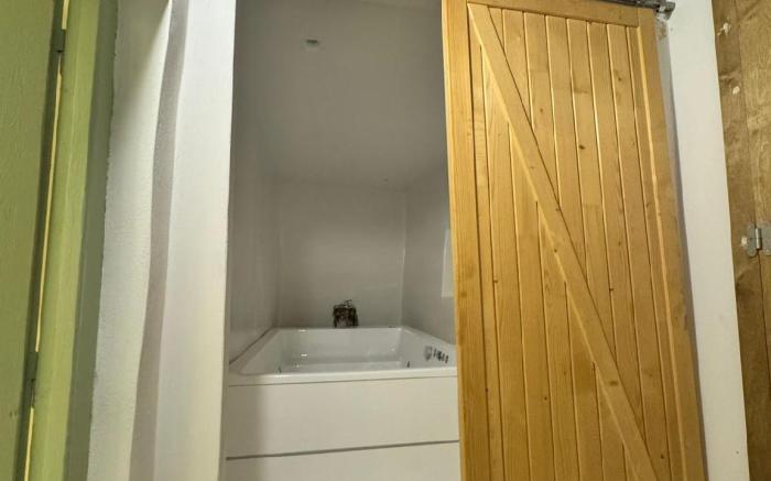 White Sand jacuzzi Suite
