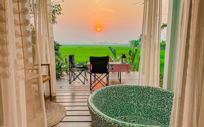 Nana 2 Accommodation in the Rice Fields