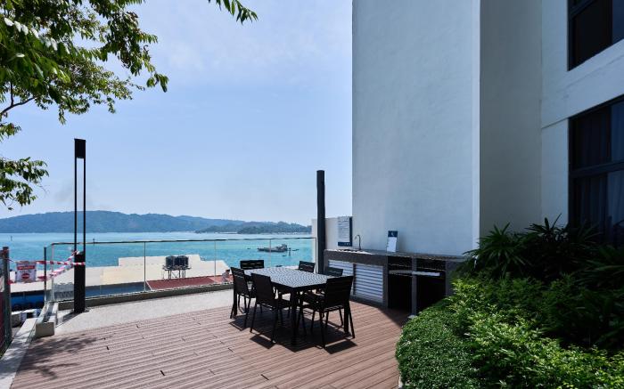 The Shore By HF Suits