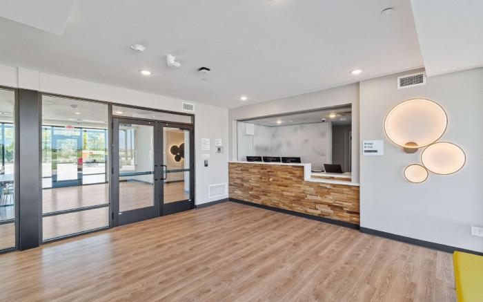 ECHO Suites Extended Stay by Wyndham Houston Katy West