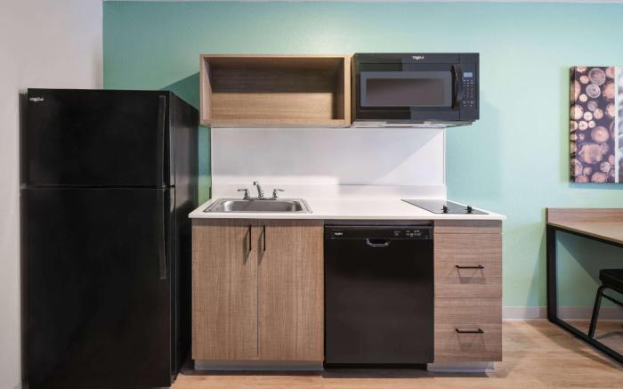 ECHO Suites Extended Stay by Wyndham Nashville/ Gallatin