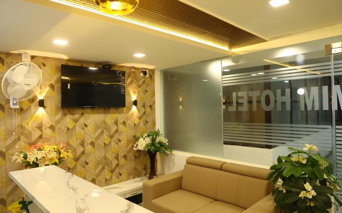GRAND TAMIM HOTEL