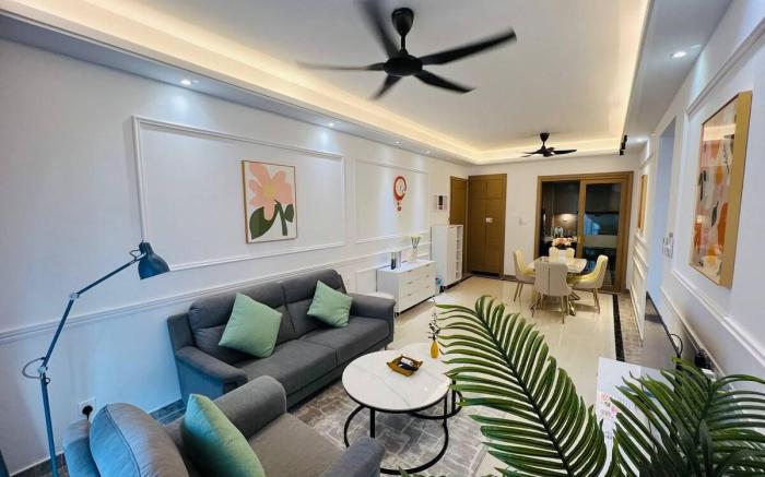 Enchanted View 2BR unit R&F Seine Region by ANJU