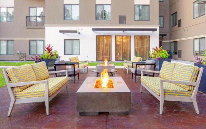WaterWalk Extended Stay by Wyndham Jacksonville Deerwood Pk
