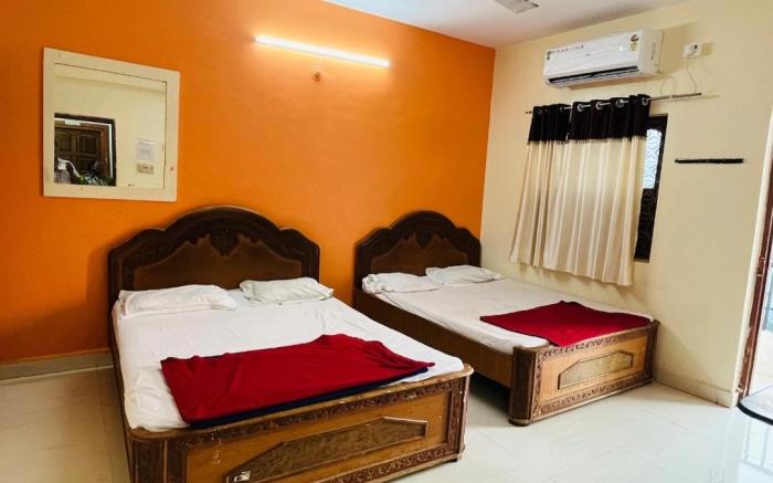 Hotel Raghunath Residency Niwas