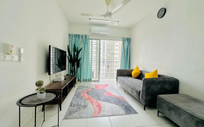 SETIA CITY FAMILY HOMESTAY 