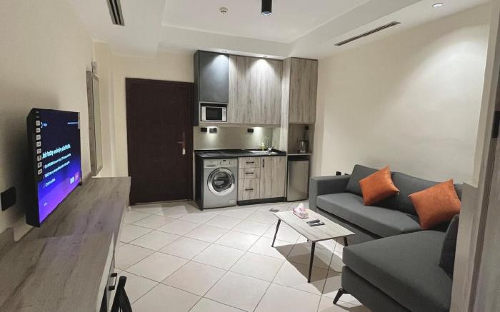 Modern, Central Apartment!