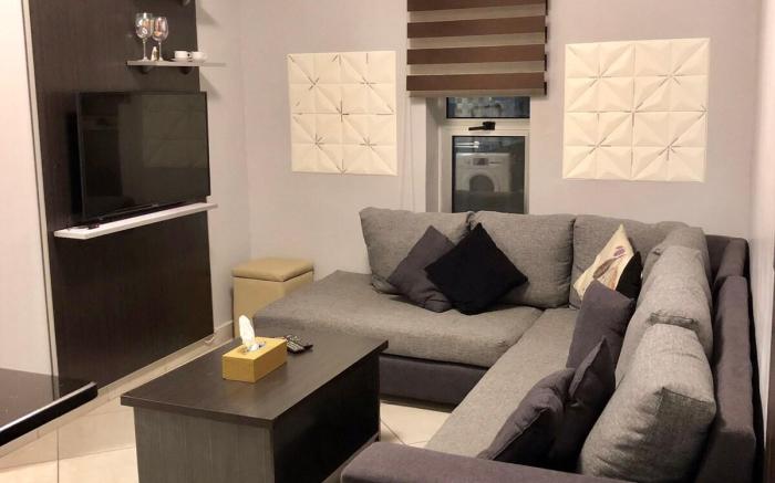 Modern studio in central location #5