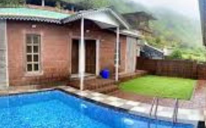 Shiv Parvati Villa Resort