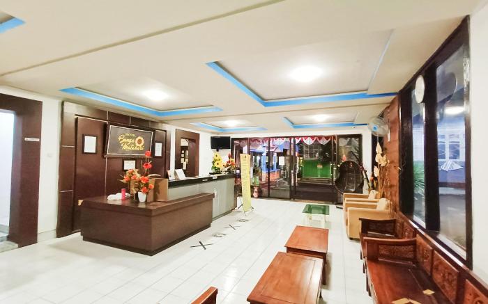 YUTAKA Inn Batu
