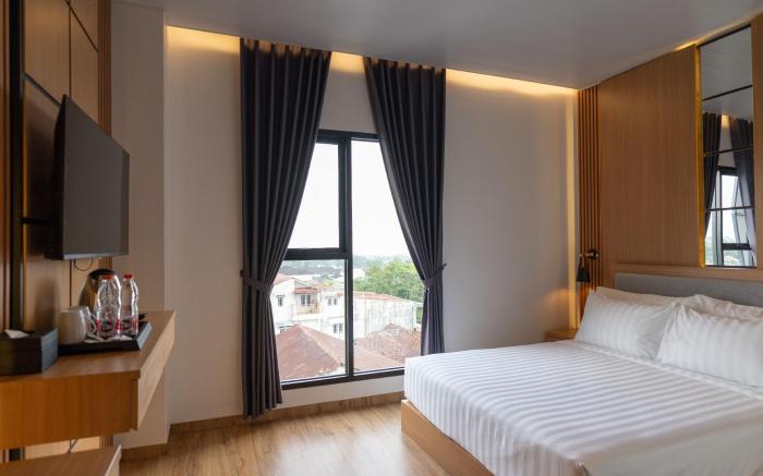 Eagle Hotel Wonosobo, Azana Hotels Collection
