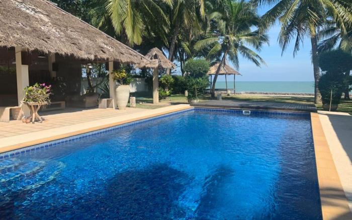 The Memory - 4 Bedrooms Beachfront Pool Villa