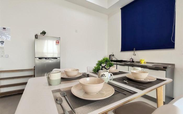 Skyblue 2 Rooms Apartment, 4+2 Pax at Urban Suites