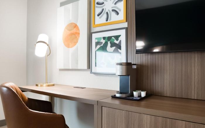 Holiday Inn Nashville Airport By IHG