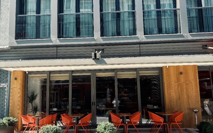 Dugi Hotel
