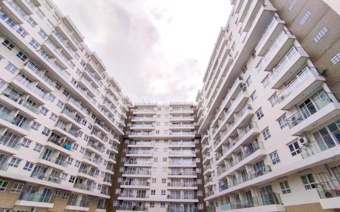 Pool View 2BR at Gateway Pasteur Apt By Travelio