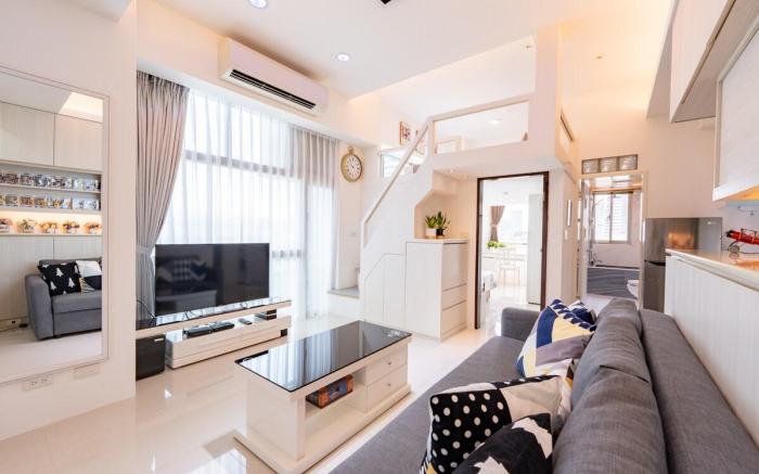 1BR Apartment with Lift near Ximen MRT, near Ximen Subway Station, Private Bathroom