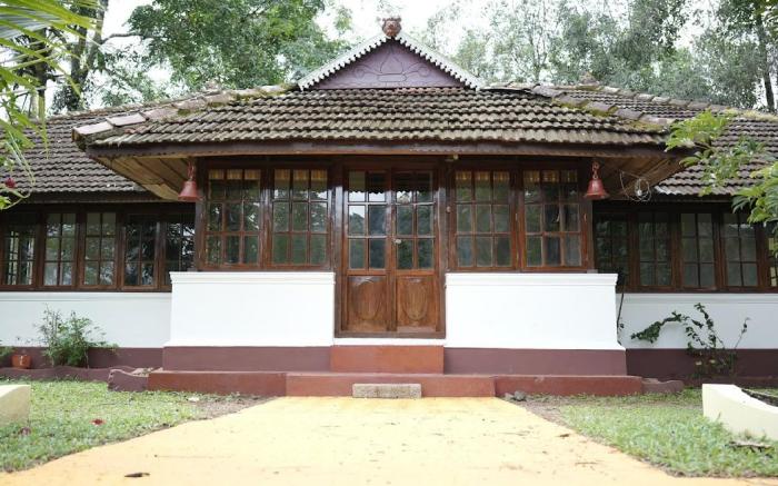 The Colonial Square  Sankedham