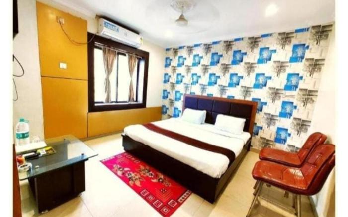 Hotel Sai Sandpiper near Sea Beach By Morservices