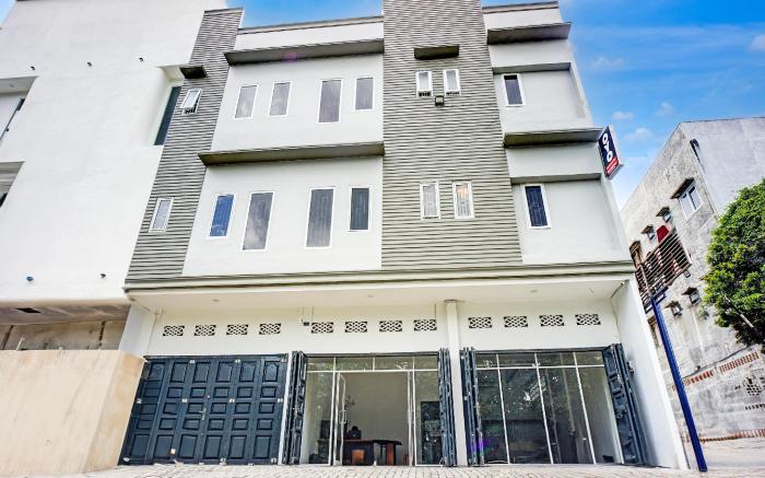 Collection O Almasarra Residence Near Ring Road Medan