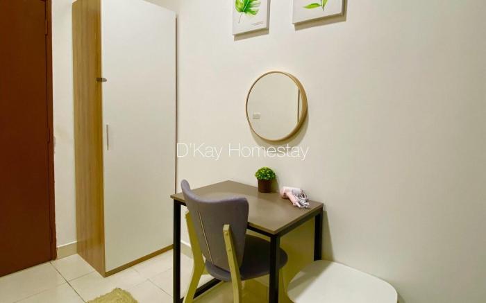 Mesahill Studio King Above Mall by DKAY