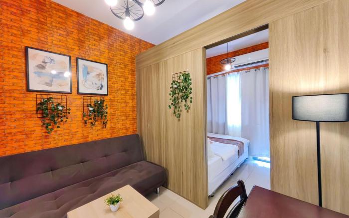 Condotel 1BR Unit w/ Balcony FAME Residences #FM04